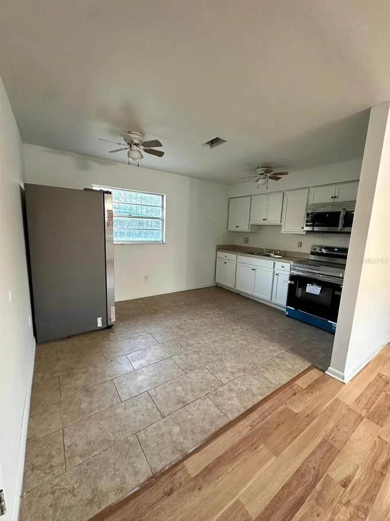 2863 County Road 238 Wildwood FL 34785
