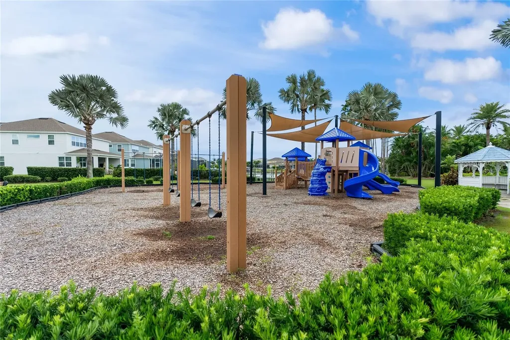 813 Manns Harbor Drive Apollo Beach FL 33572