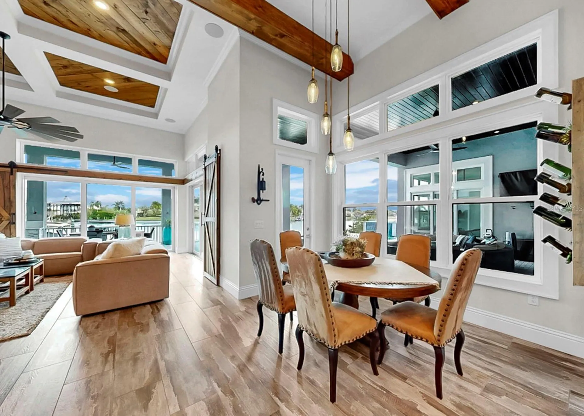 813 Manns Harbor Drive Apollo Beach FL 33572