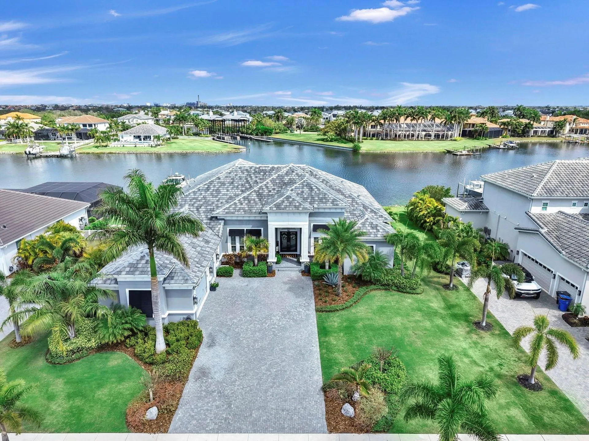 813 Manns Harbor Drive Apollo Beach FL 33572