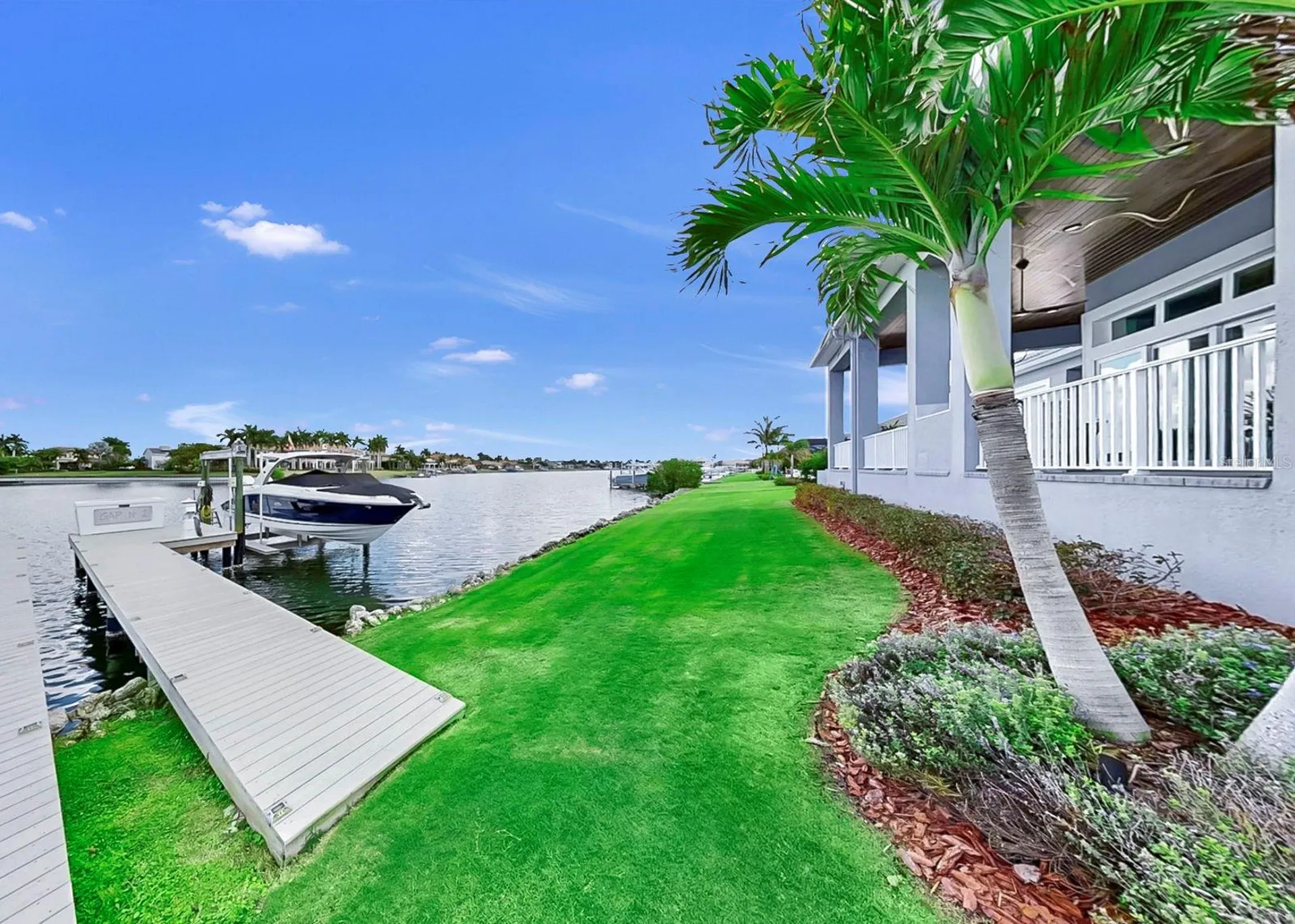 813 Manns Harbor Drive Apollo Beach FL 33572