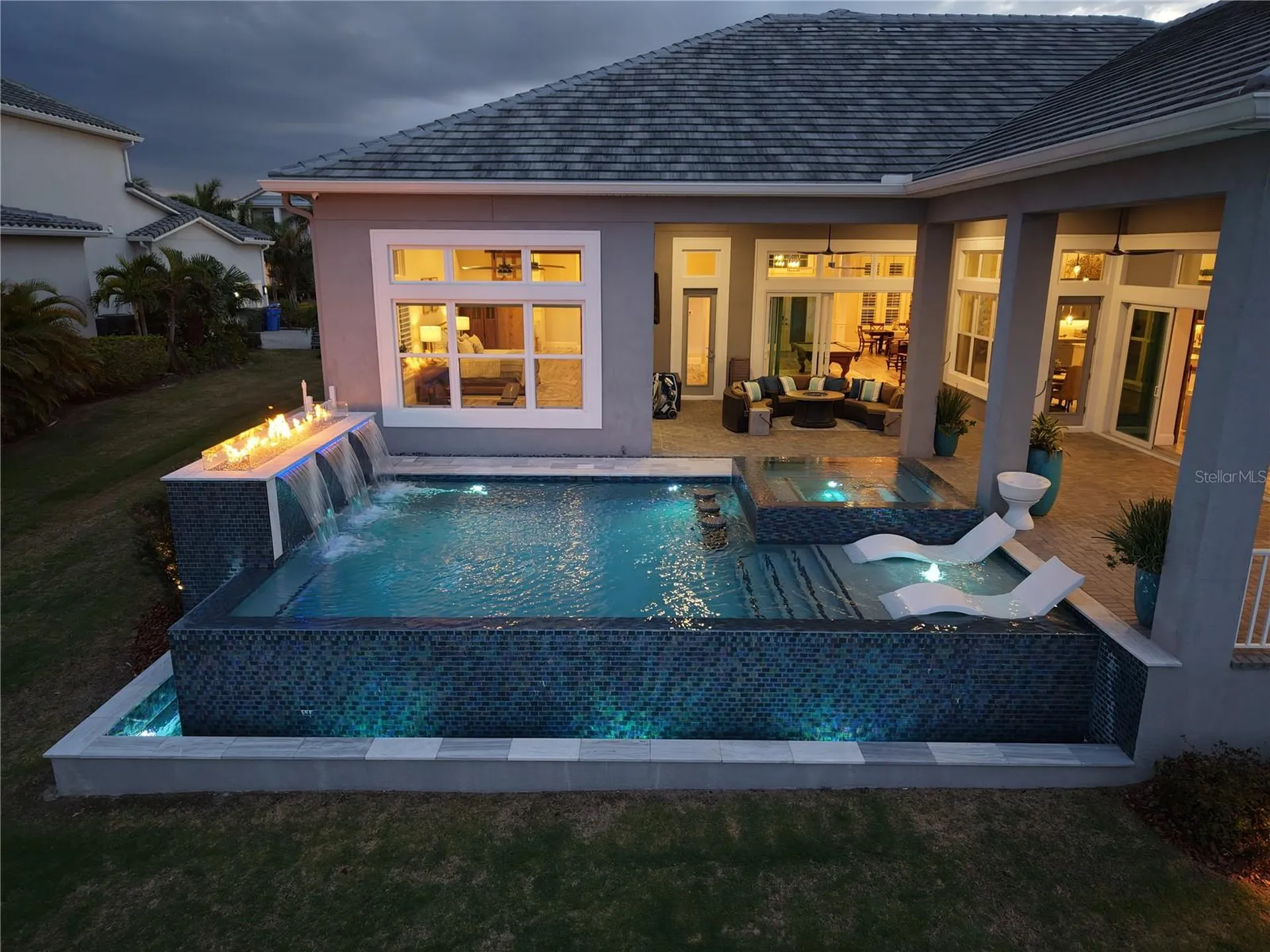 813 Manns Harbor Drive Apollo Beach FL 33572