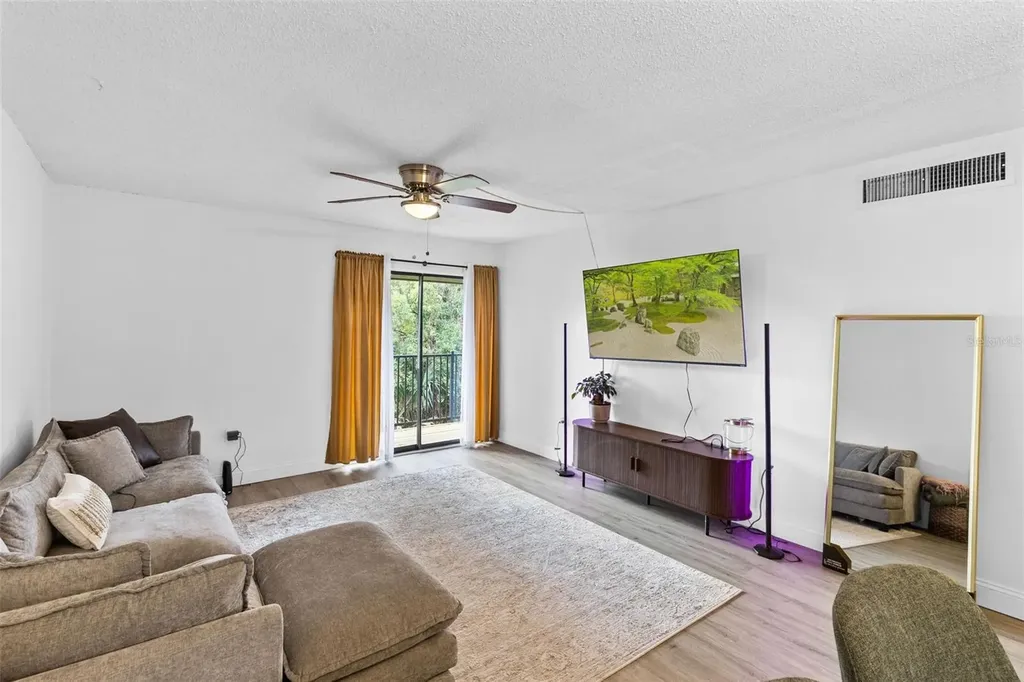 278 Scottsdale Square Winter Park FL 32792
