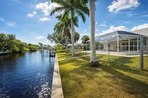 1054 General Street Port Charlotte FL 33953