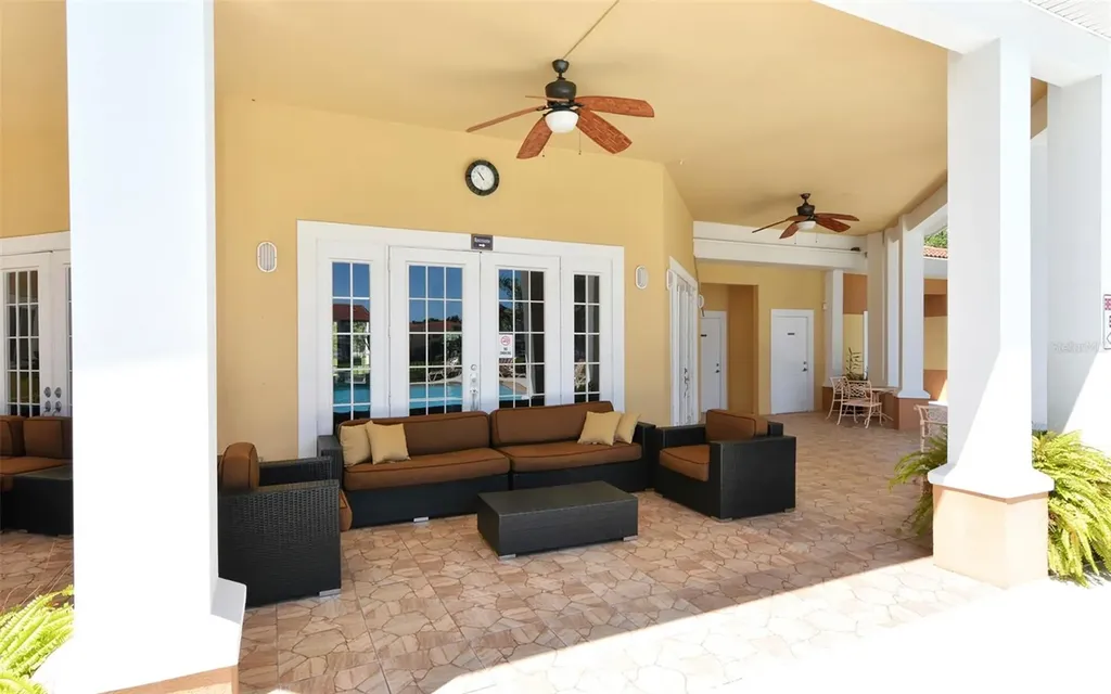 3005 Chianti Court Sarasota FL 34237