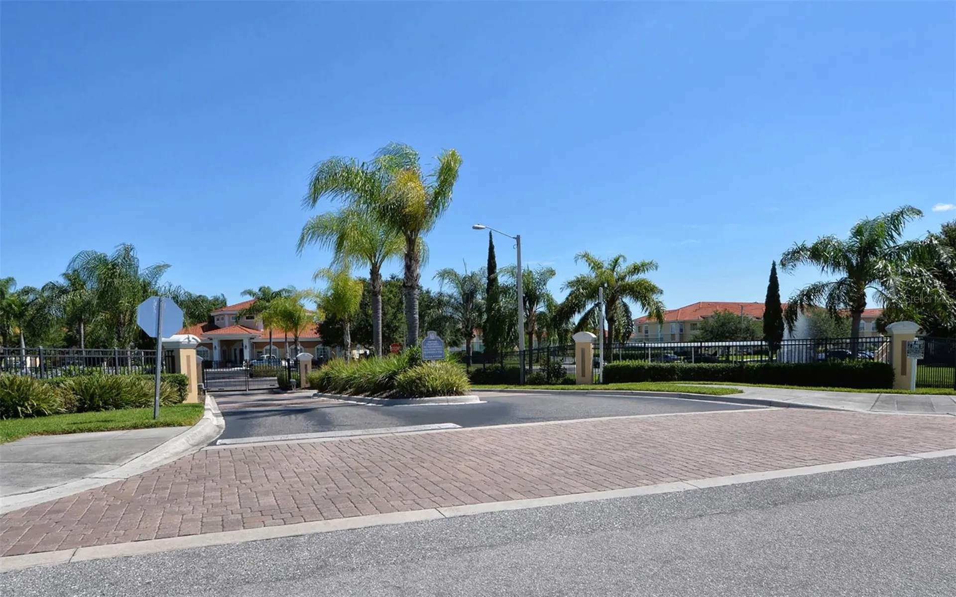 3005 Chianti Court Sarasota FL 34237
