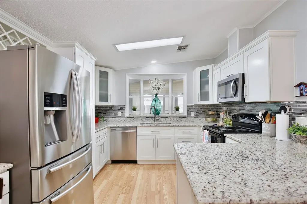 114 Douglas Park Avenue Davenport FL 33897