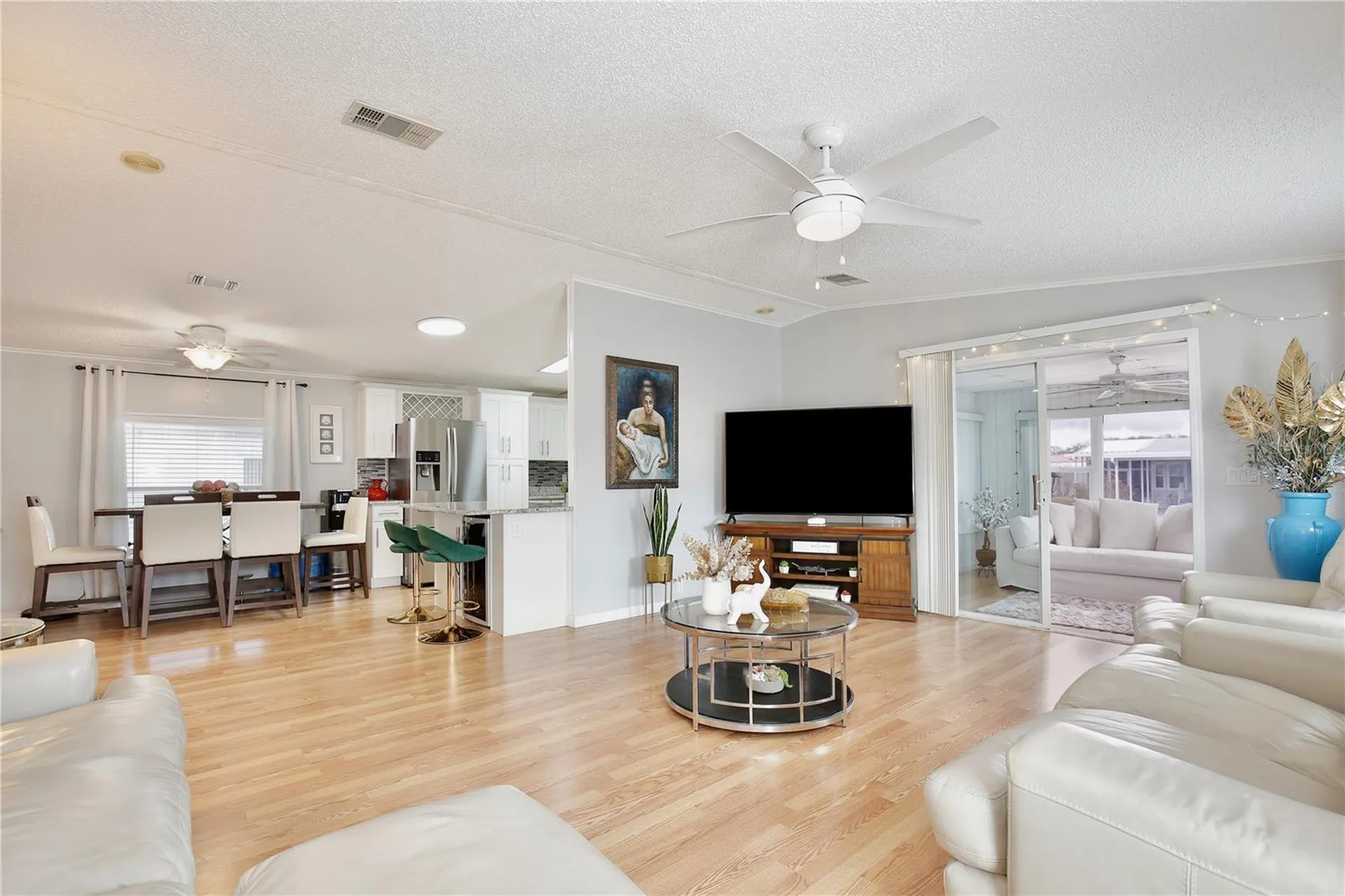 114 Douglas Park Avenue Davenport FL 33897