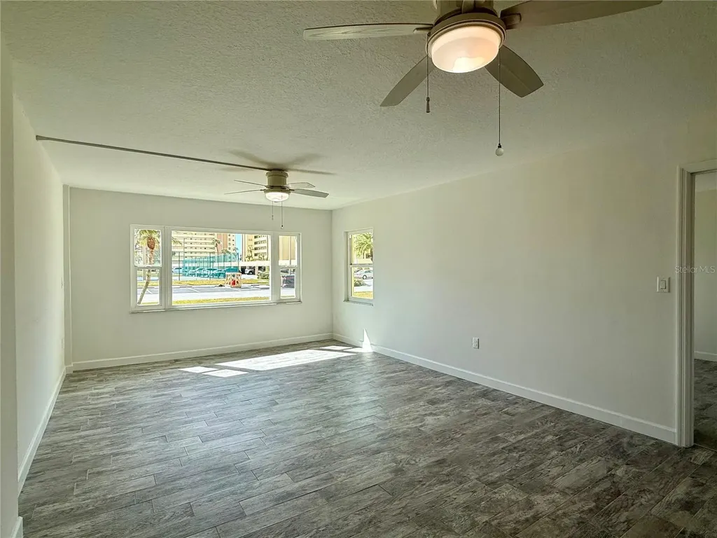 4650 Cove Circle St Petersburg FL 33708
