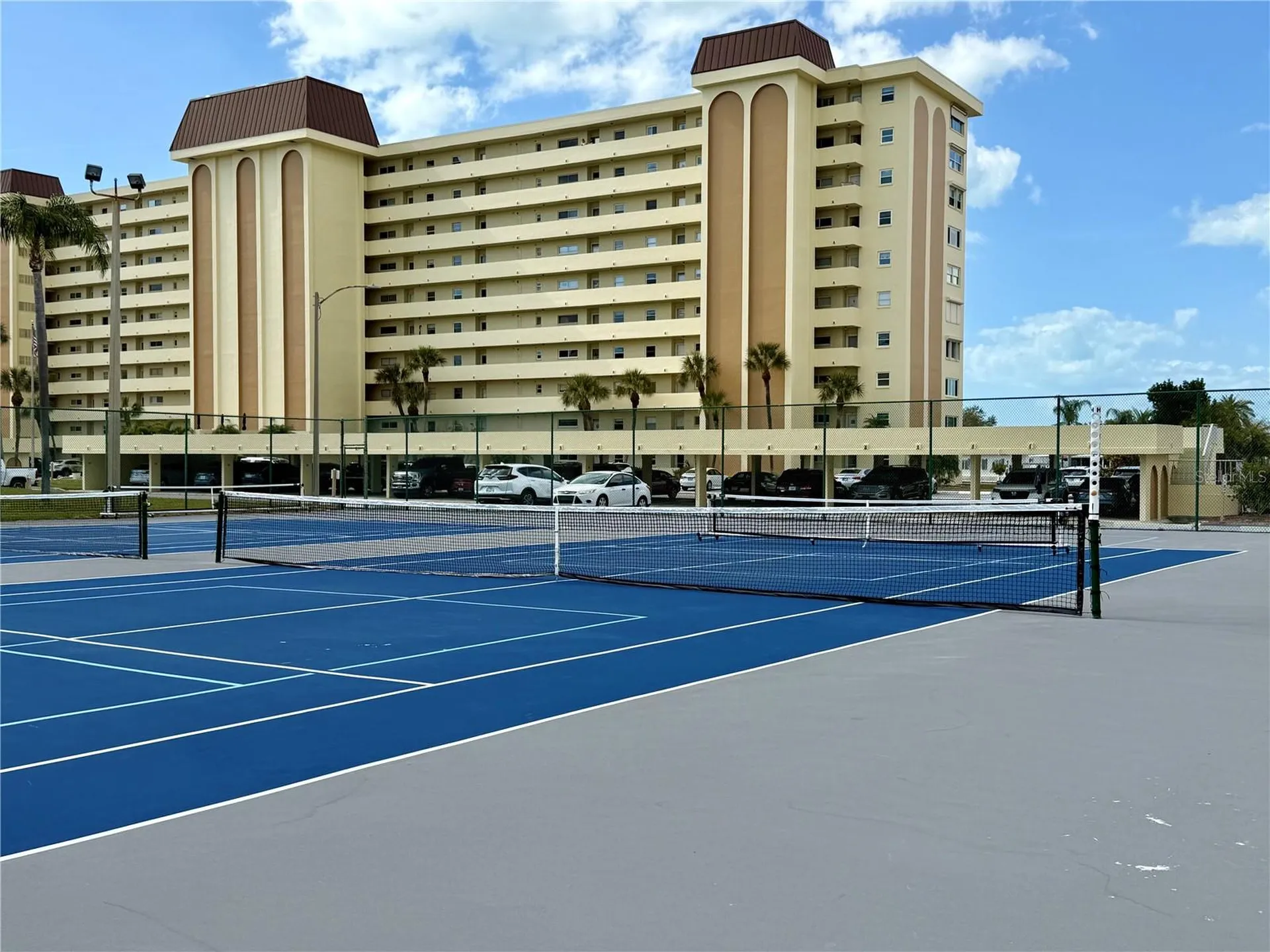 4650 Cove Circle St Petersburg FL 33708