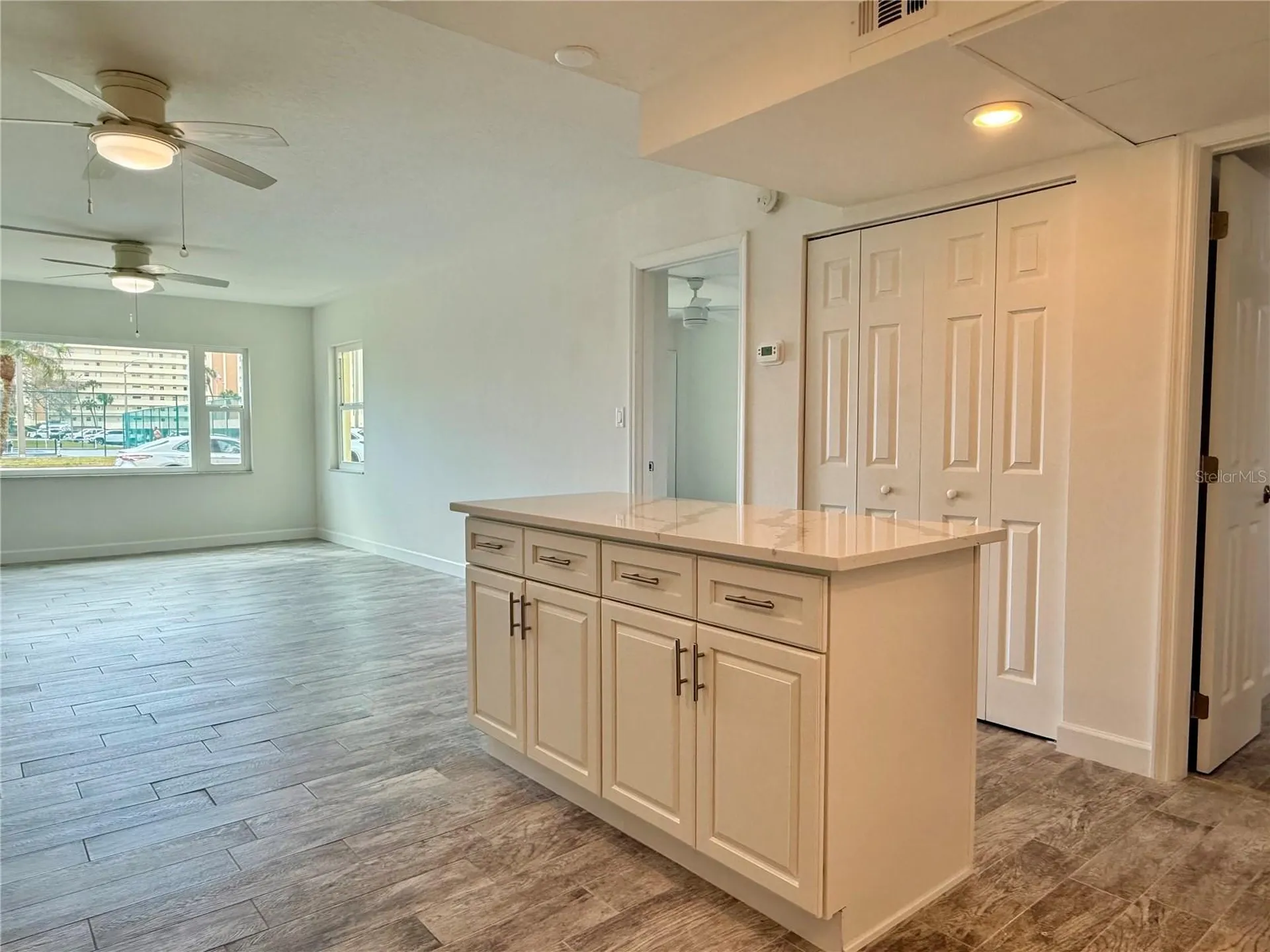 4650 Cove Circle St Petersburg FL 33708