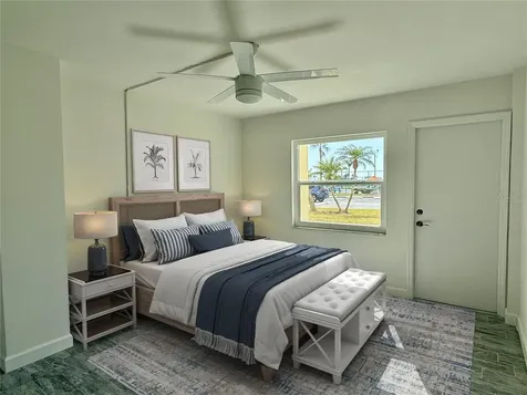 4650 Cove Circle St Petersburg FL 33708
