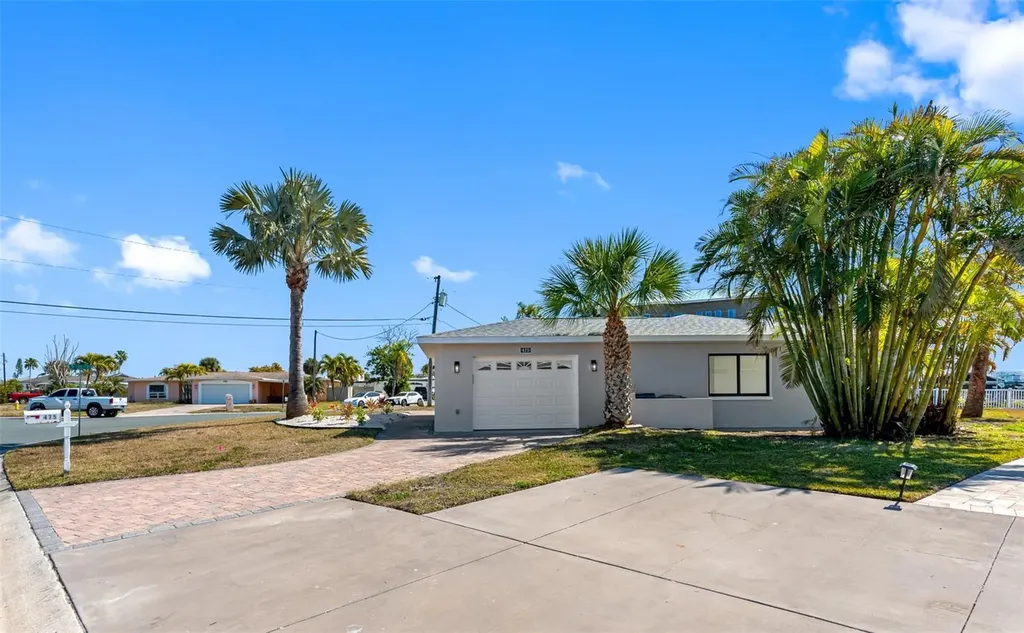 475 115th Avenue Treasure Island FL 33706