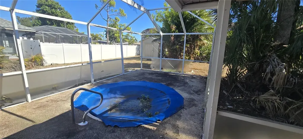 2094 Carpetgreen Street Port Charlotte FL 33948