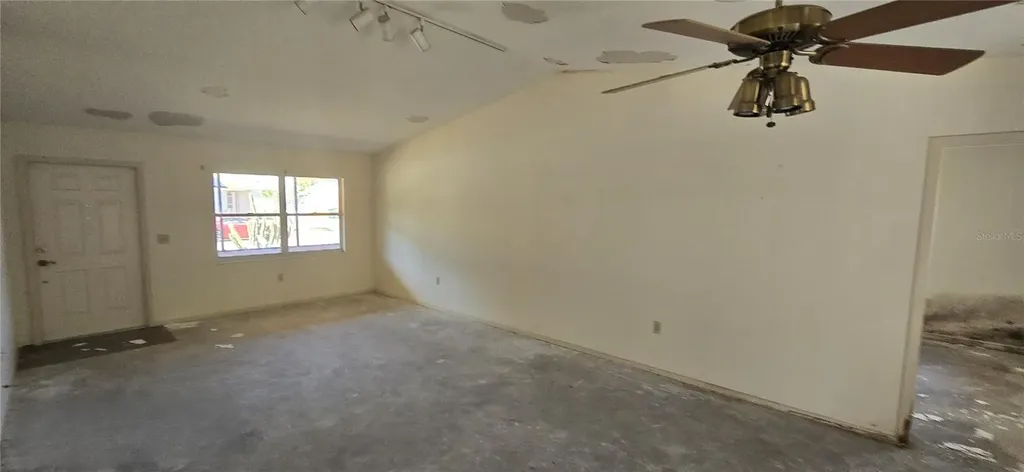 2094 Carpetgreen Street Port Charlotte FL 33948