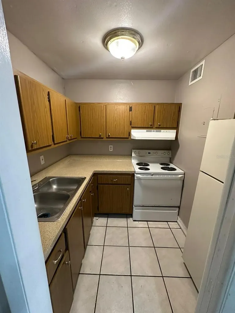 1830 Maravilla Avenue Fort Myers FL 33901