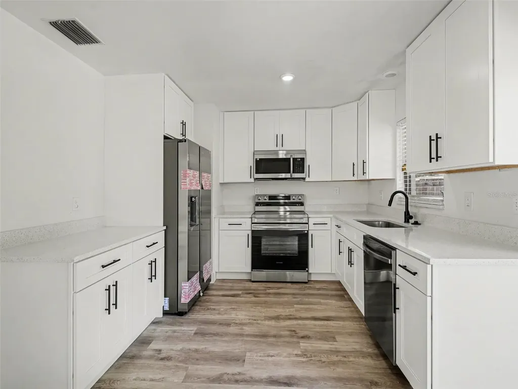 1207 22nd Avenue W Palmetto FL 34221