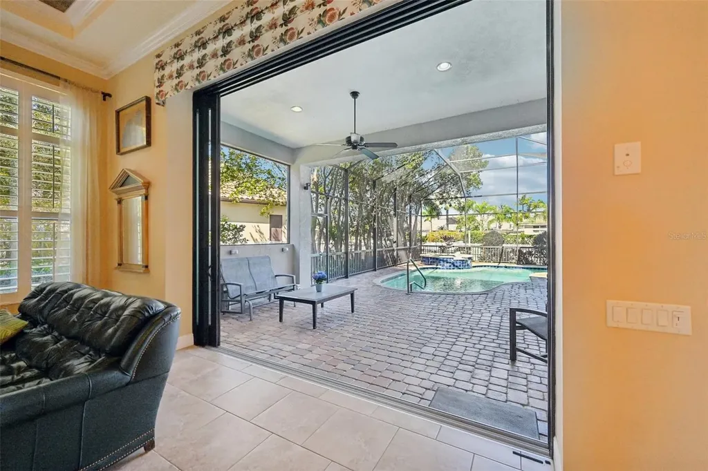 508 Mast Drive Bradenton FL 34208