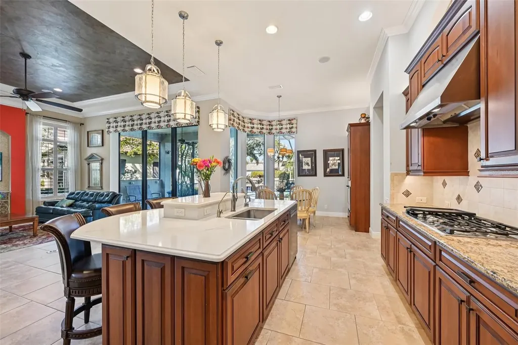 508 Mast Drive Bradenton FL 34208