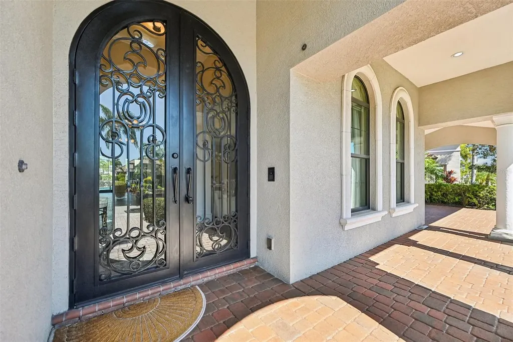 508 Mast Drive Bradenton FL 34208