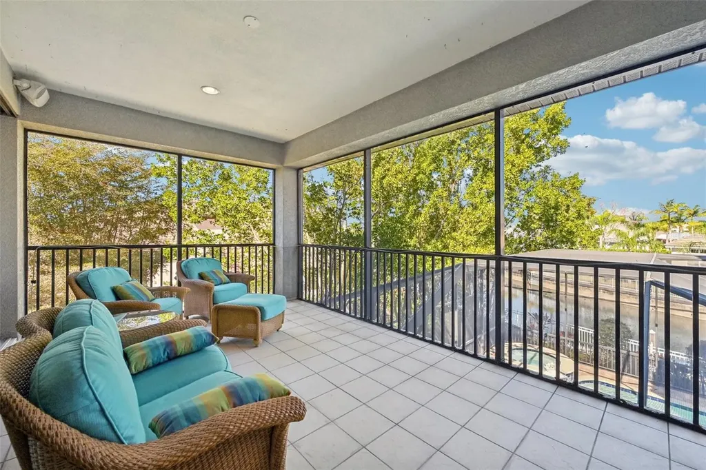 508 Mast Drive Bradenton FL 34208