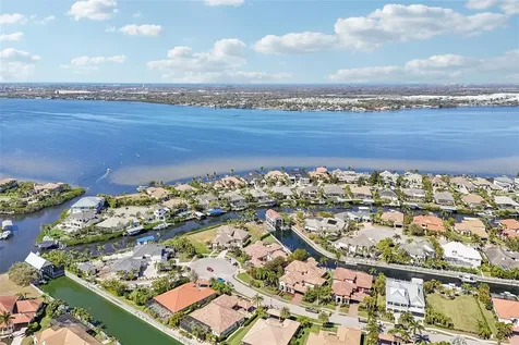 508 Mast Drive Bradenton FL 34208