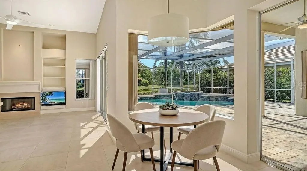 6309 Thorndon Circle University Park FL 34201
