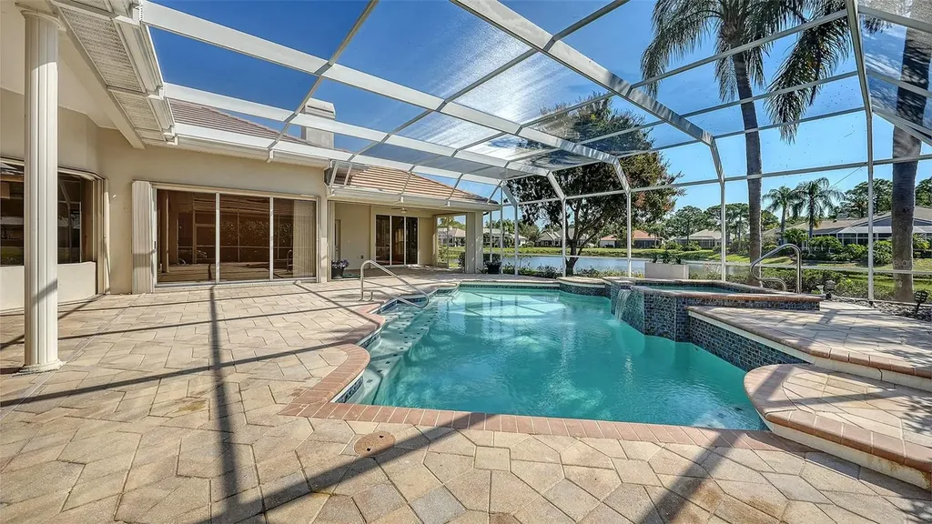 6309 Thorndon Circle University Park FL 34201