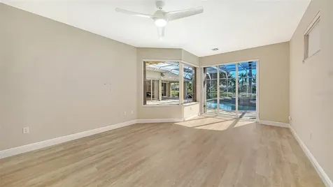 6309 Thorndon Circle University Park FL 34201