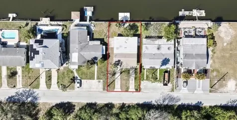 12527 1st Isle Hudson FL 34667