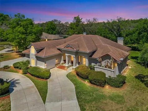 1303 Lavanham Court Apopka FL 32712