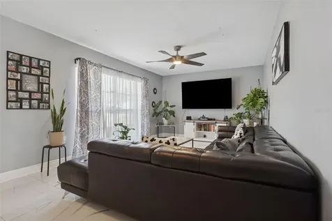 1614 Berkshire Drive Brandon FL 33511