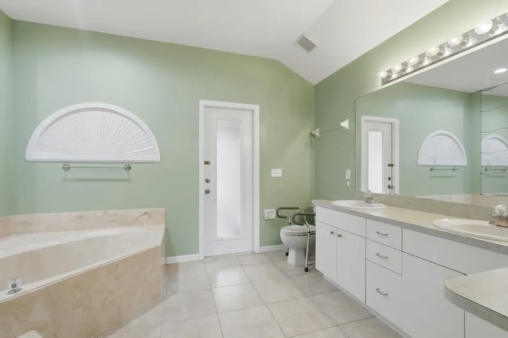 2270 Carson Lane Deltona FL 32738