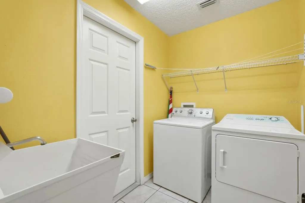 2270 Carson Lane Deltona FL 32738