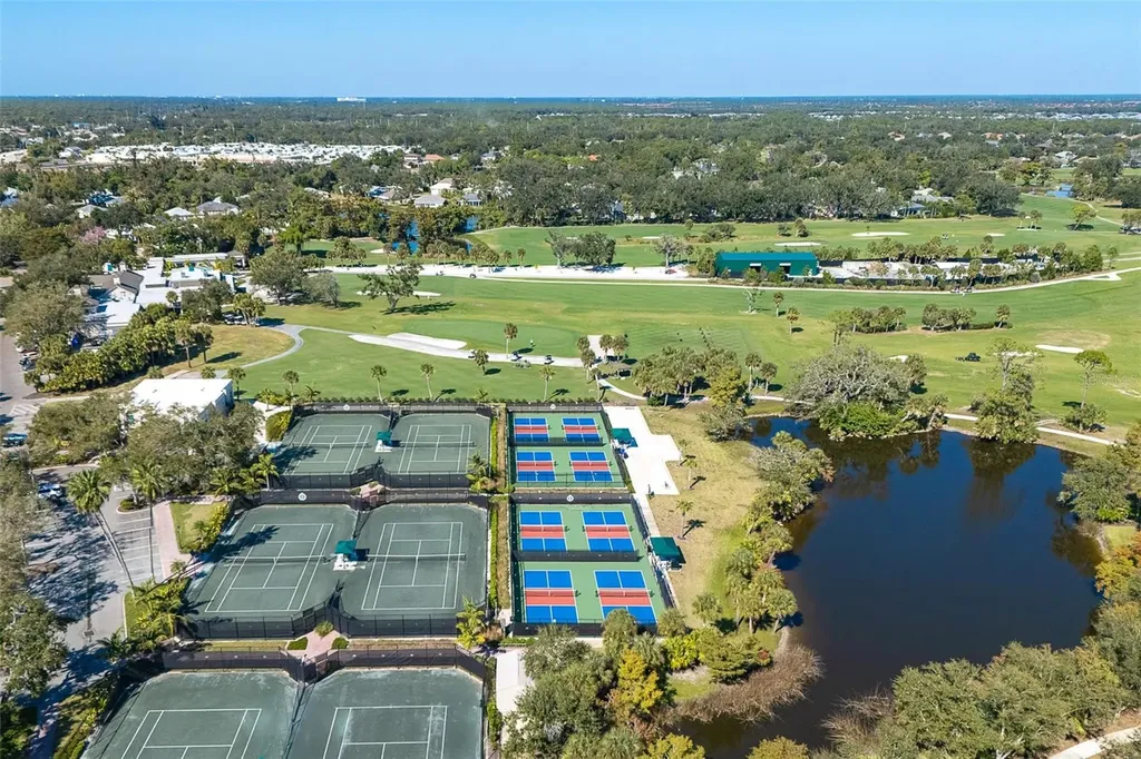 11197 Hogan Circle Englewood FL 34223