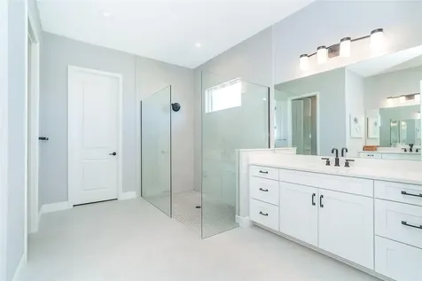 11197 Hogan Circle Englewood FL 34223
