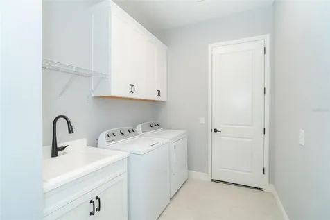 11197 Hogan Circle Englewood FL 34223