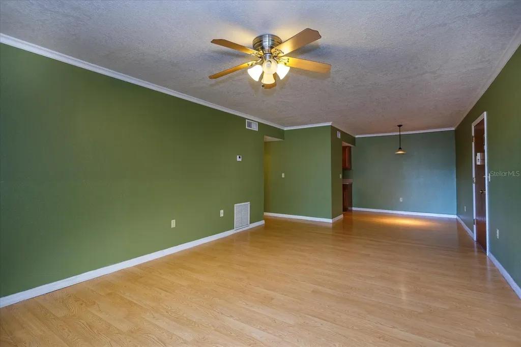 908 Lake Destiny Road Altamonte Springs FL 32714