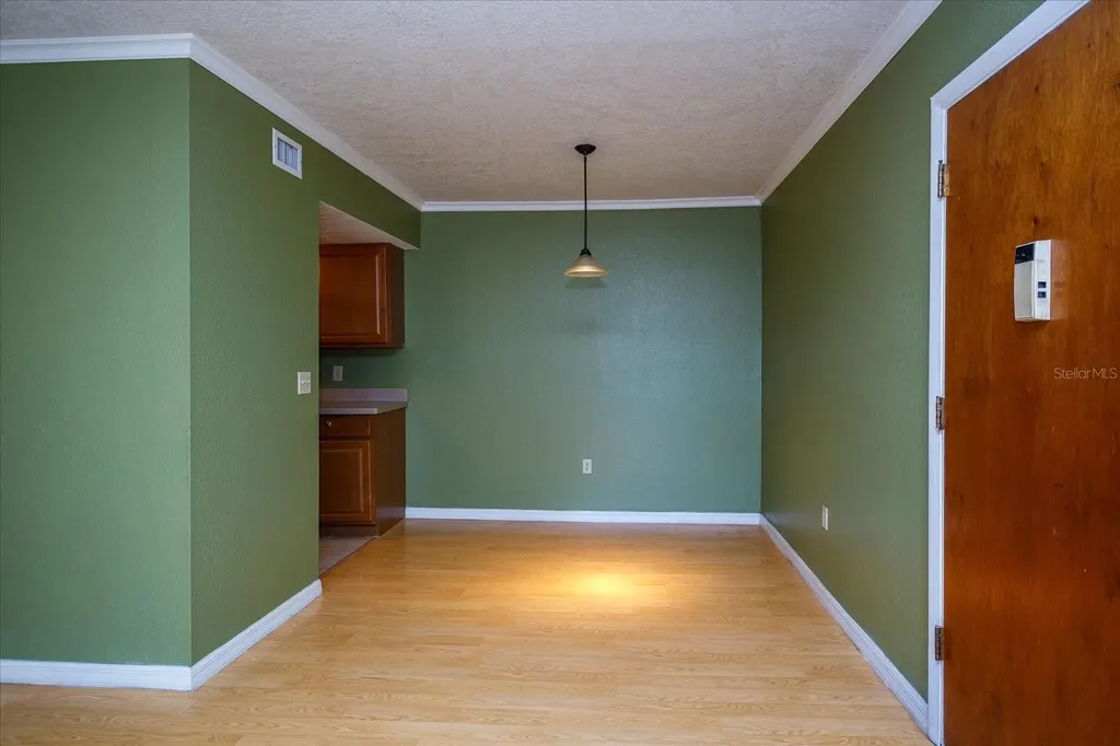 908 Lake Destiny Road Altamonte Springs FL 32714