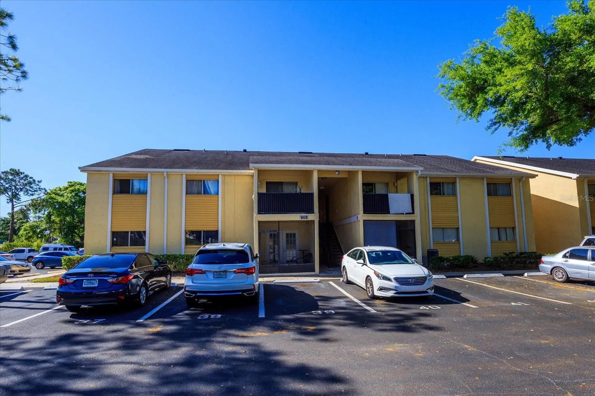 908 Lake Destiny Road Altamonte Springs FL 32714