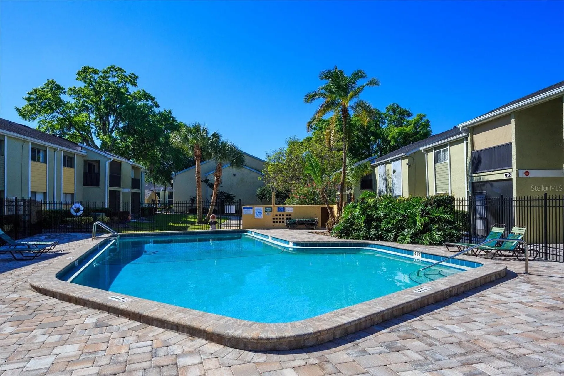 908 Lake Destiny Road Altamonte Springs FL 32714
