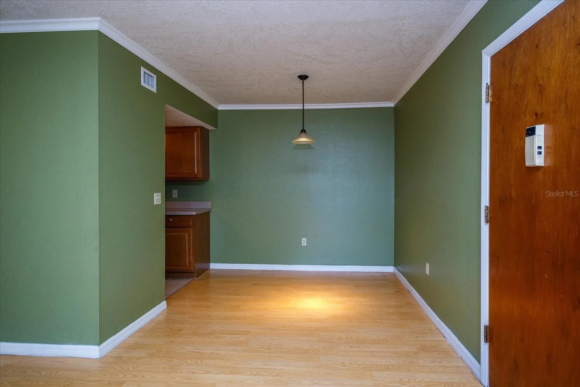 908 Lake Destiny Road Altamonte Springs FL 32714