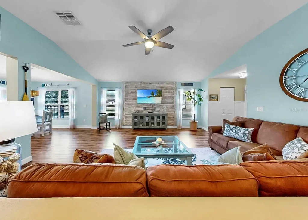 5419 Hammock View Lane Apollo Beach FL 33572