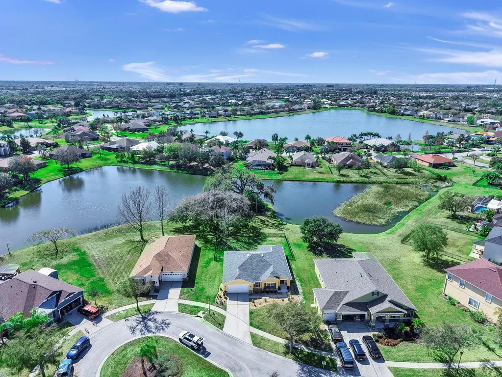 5419 Hammock View Lane Apollo Beach FL 33572