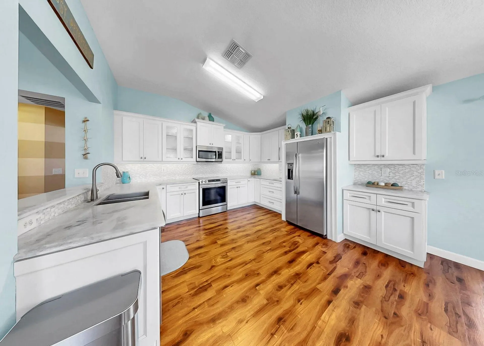 5419 Hammock View Lane Apollo Beach FL 33572
