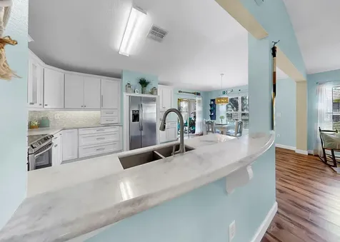 5419 Hammock View Lane Apollo Beach FL 33572