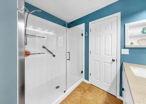 5419 Hammock View Lane Apollo Beach FL 33572