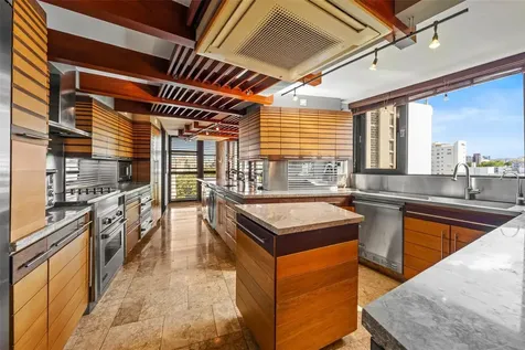 1223 Luchetti Street San Juan PR 00907