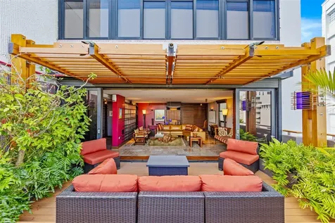 1223 Luchetti Street San Juan PR 00907