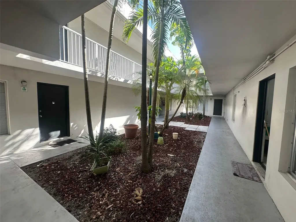 1830 Maravilla Avenue Fort Myers FL 33901